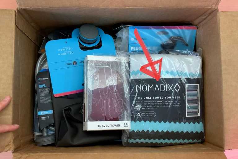 Unboxing the Nomadix Original Towel from REI Co-Op (along with some other stuff).