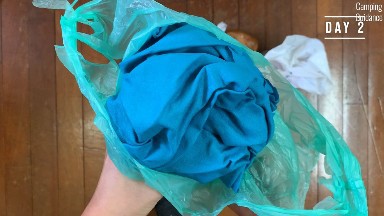 I sealed the Sea to Summit AirLite Towel in a plastic bag to see if odors will develop.