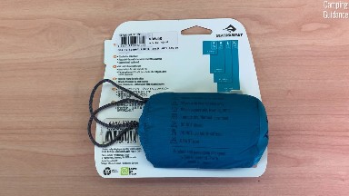 Back packaging of the Sea to Summit AirLite Towel.