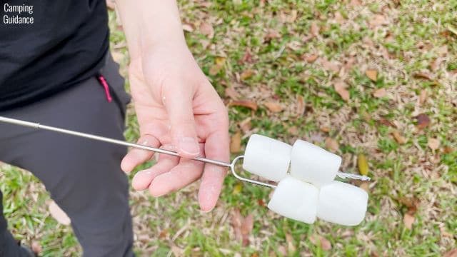 Here's what the Ezire Marshmallow Roasting Sticks looked like with 4 marshmallows on it.