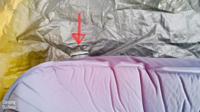 This is a top-down view of the REI Camp Dreamer Double and its valves.