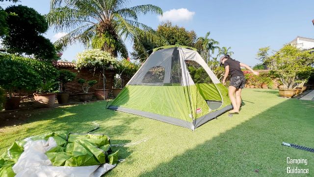 The Coleman Sundome 6 has a very simple 2-pole dome set up.