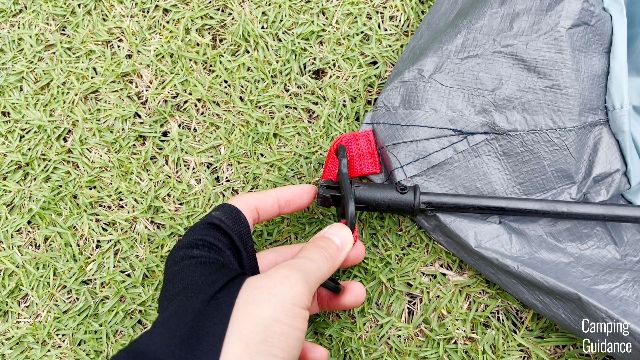 A close-up shot of how each pole is pre-attached.