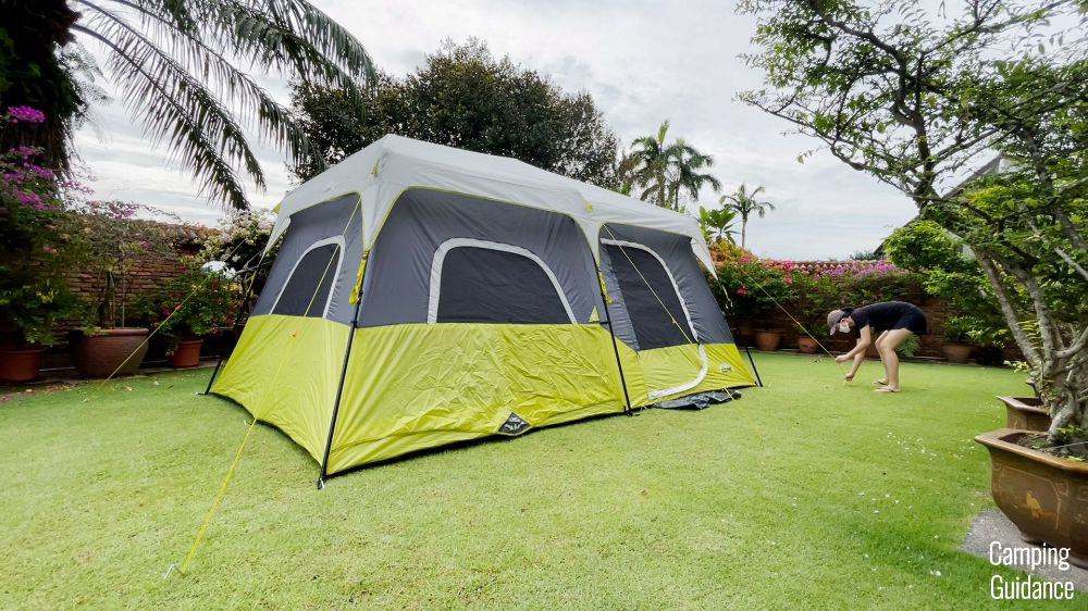 This is a picture of me guying out the Core Instant 9.