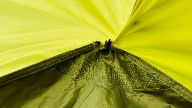 A close up shot of a welded corner in my Core Instant 9.