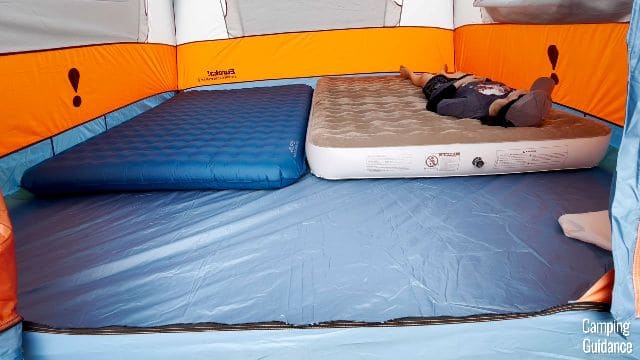 What 2 queen beds look like inside the Eureka LX 6.