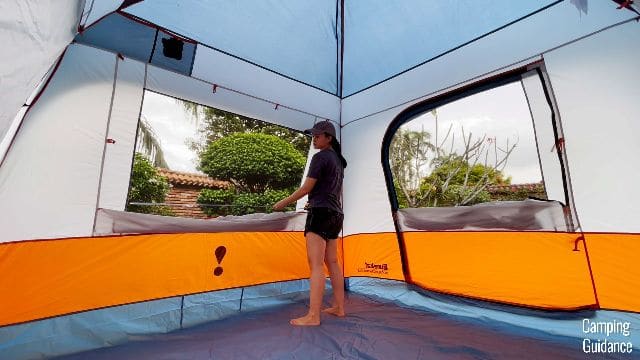 2 windows in the Eureka Copper Canyon LX 6