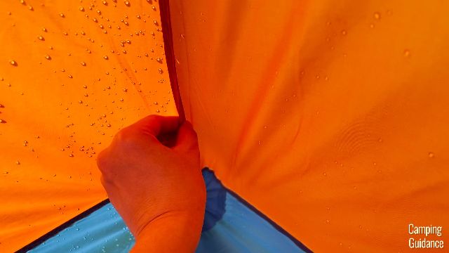 The un-taped seam of the Eureka Copper Canyon LX 6.