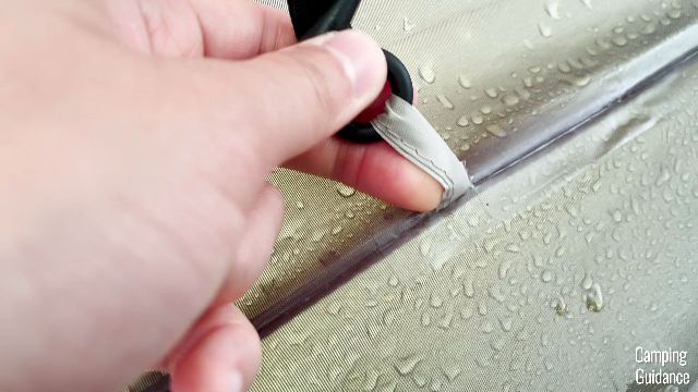 A close up shot of the divider attachment. Notice how it's connected to the outside, through the seam taping.