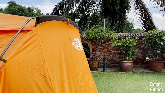 The front guyline of the Wawona 6.