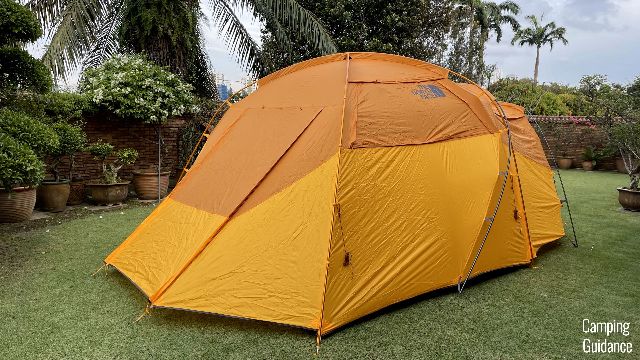 The previous version of The North Face Wawona 6.