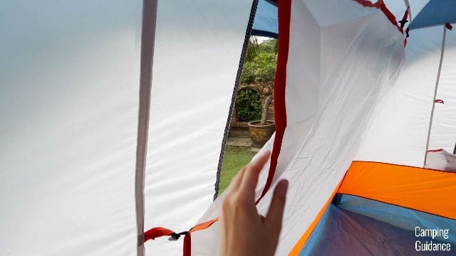 What the window looks like when the adjustable toggles are made to be loose.