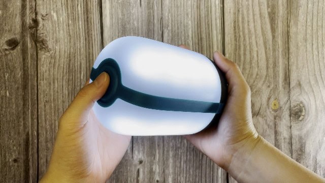 The cool white mode of the BioLite AlpenGlow 500.