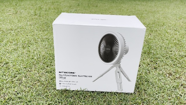 The original packaging of the Nitecore NEF10 Fan.