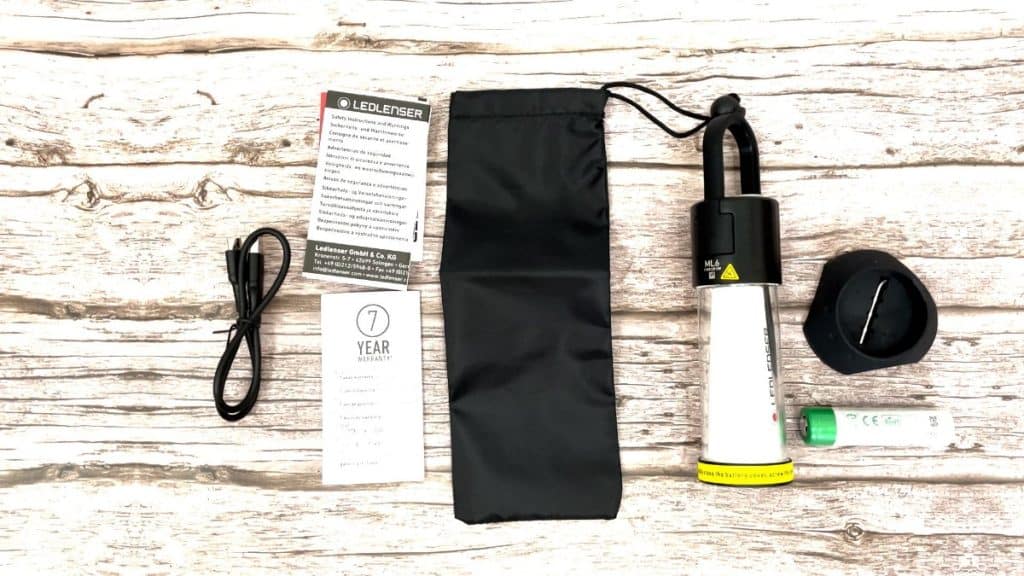 What you get after unboxing the Ledlenser ML6